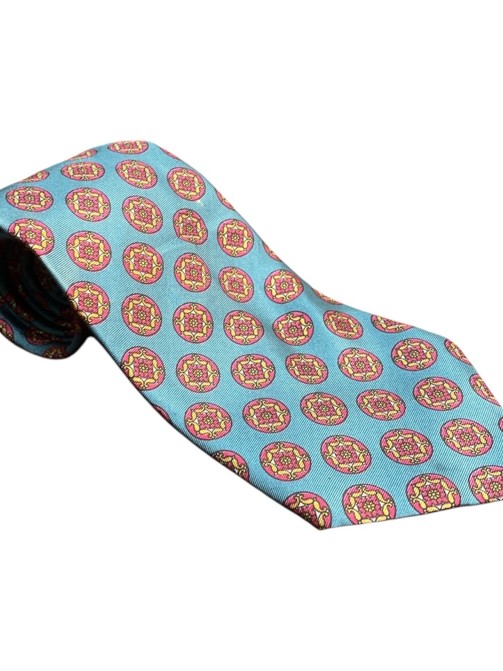 NWOT‎ Silk Medallion Pattern Tie R85
